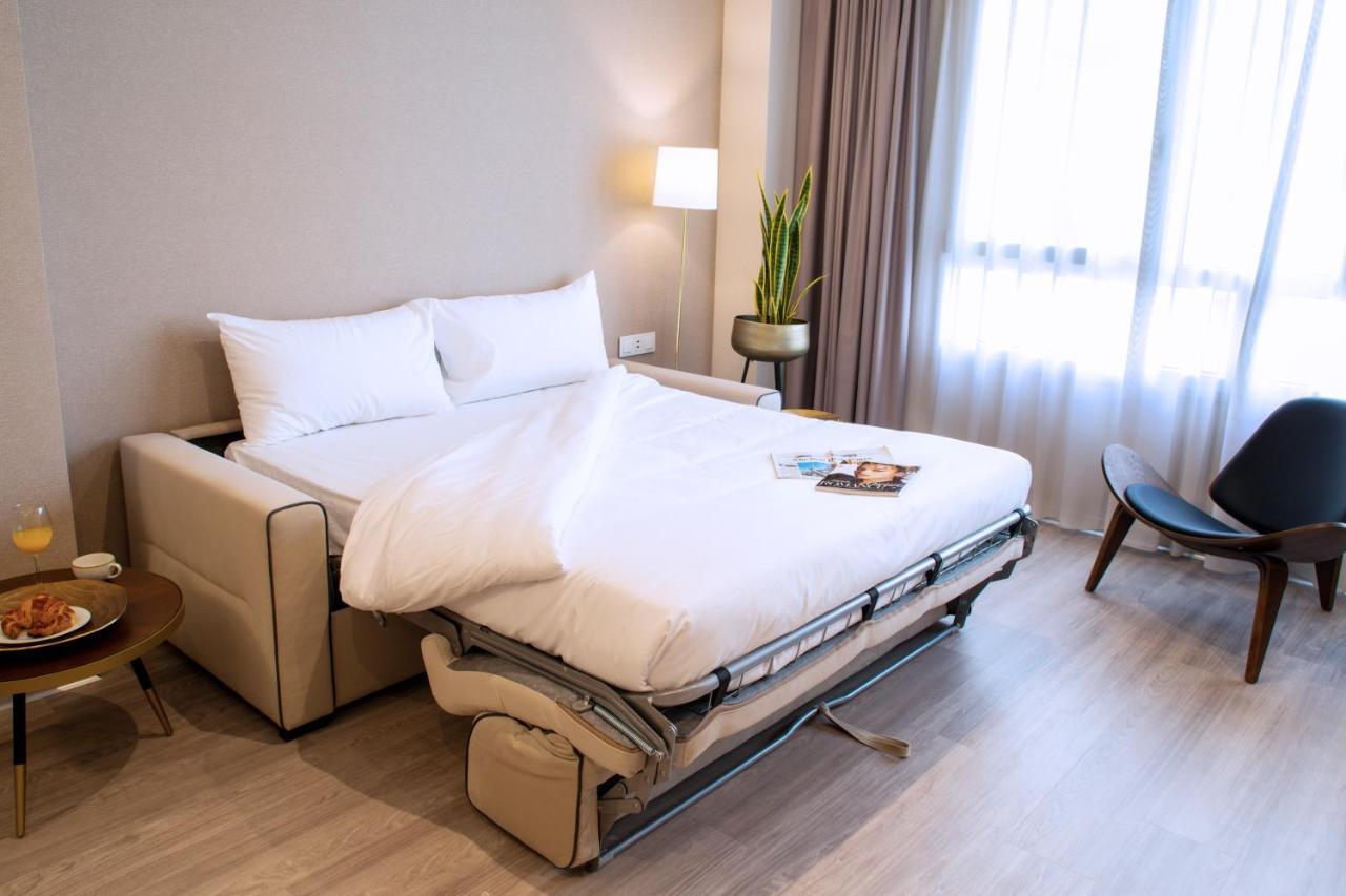 Voghe Premium Flats Aparthotel Valencia Ngoại thất bức ảnh